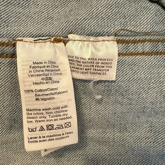 Madewell The Boxy-Crop Denim Jean Jacket in Light Wash - Size S - Picture 3 of 6